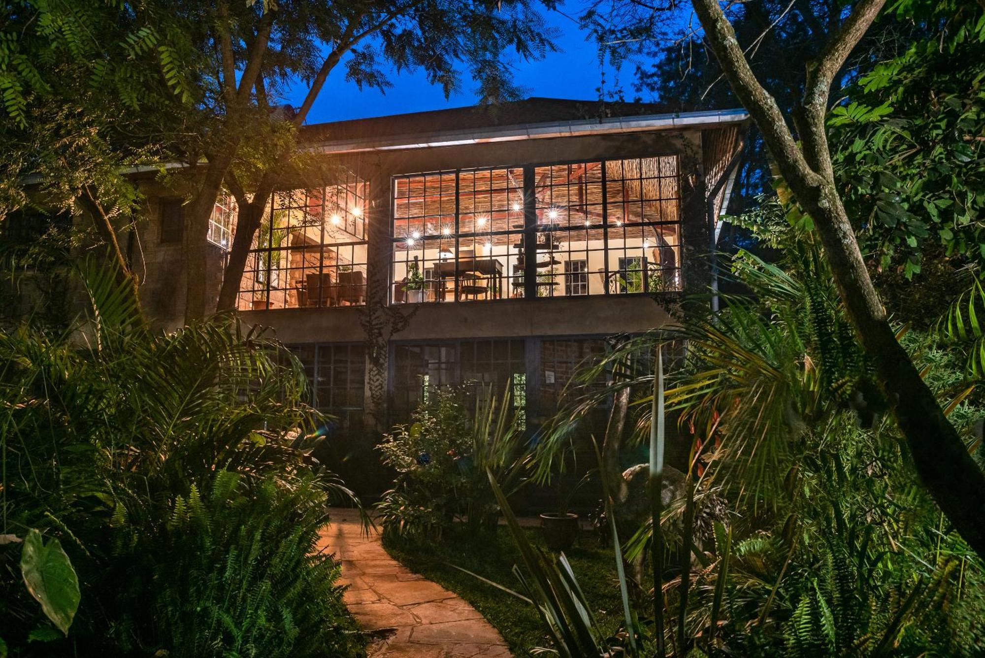 The Jungle Oasis With Heated Pool Appartement Nairobi Buitenkant foto