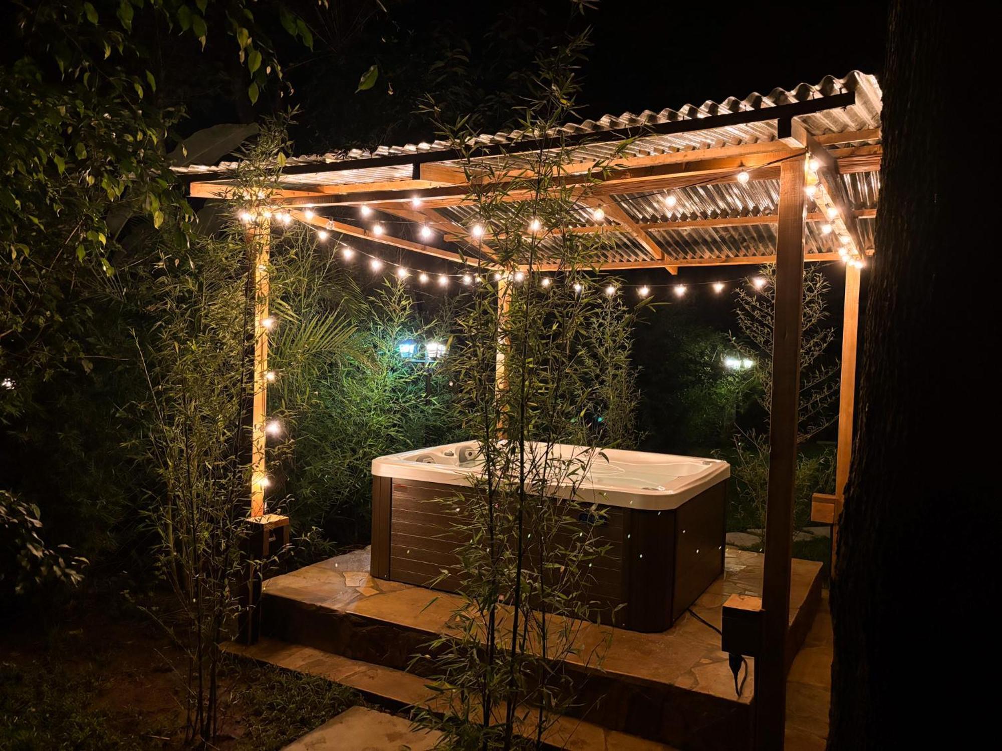 The Jungle Oasis With Heated Pool Appartement Nairobi Buitenkant foto